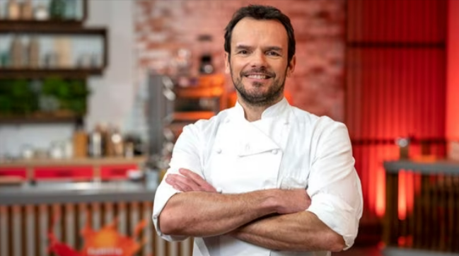 Polizist hält Stefan Henssler Waffe an den Kopf - erschreckendes Erlebnis erschüttert Star-Koch!