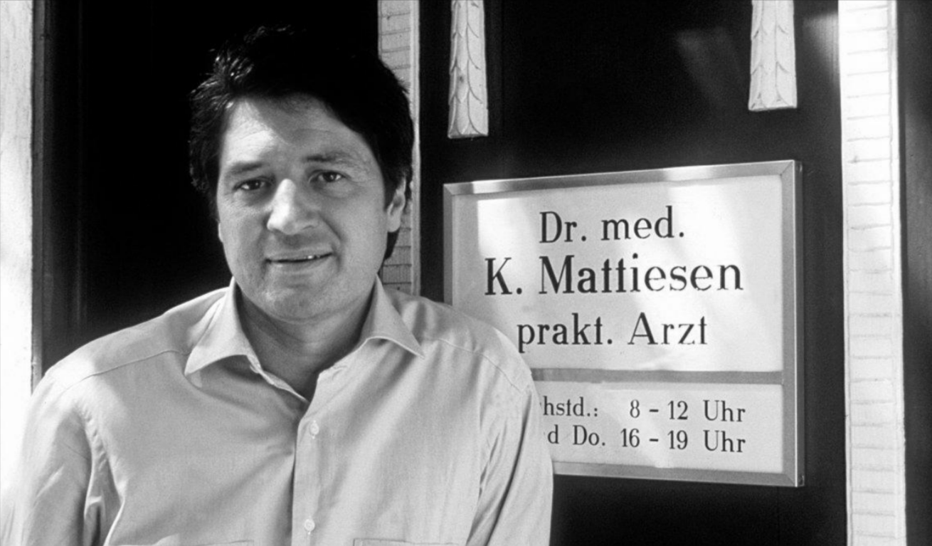 Trauer um Schauspieler Christian Quadflieg - Ehemaliger Darsteller der Serie "Der Landarzt" gestorben