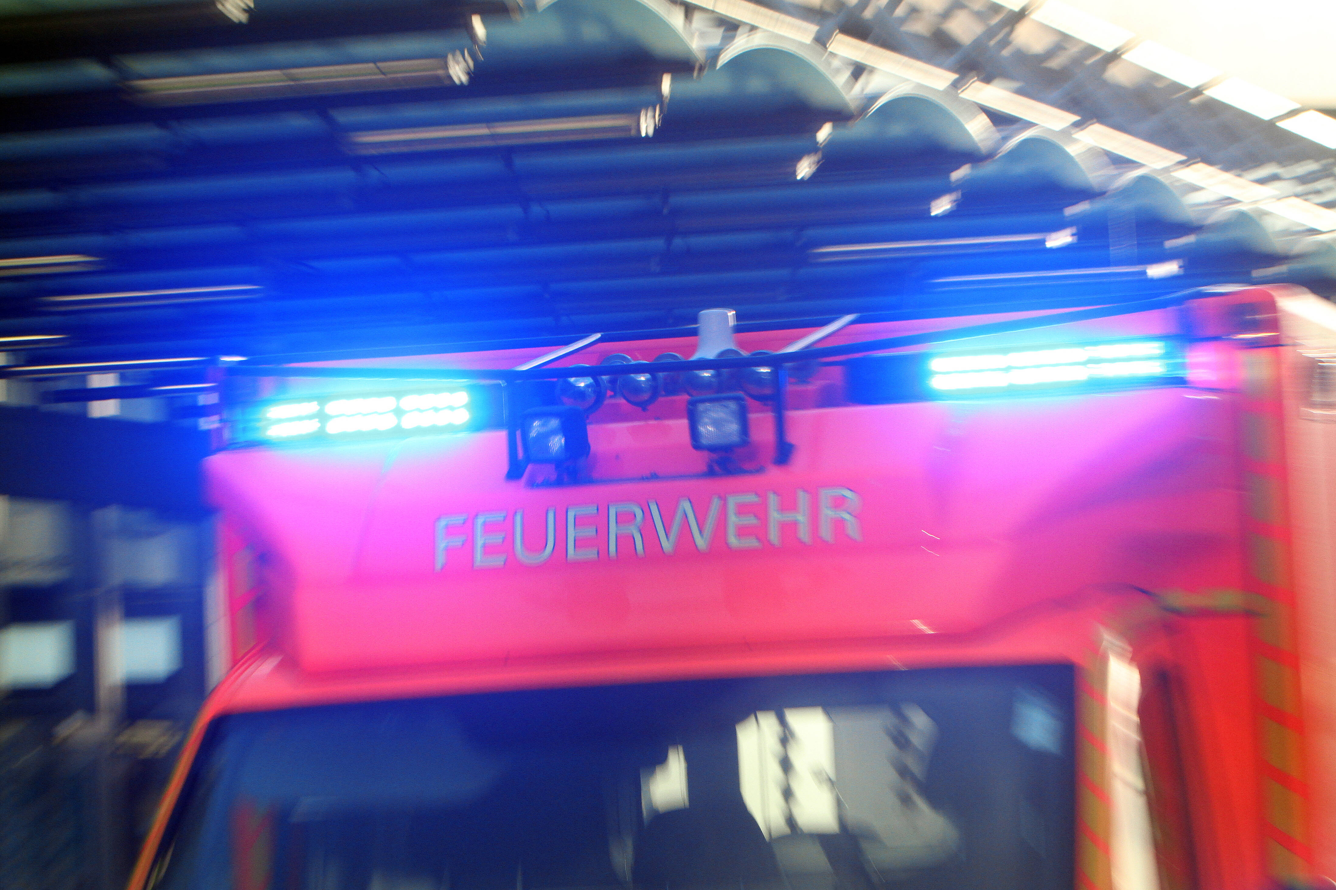 Berliner Polizist schießt eigenem Bruder (15) in den Hals! Schrecklicher Vorfall mit Dienstwaffe