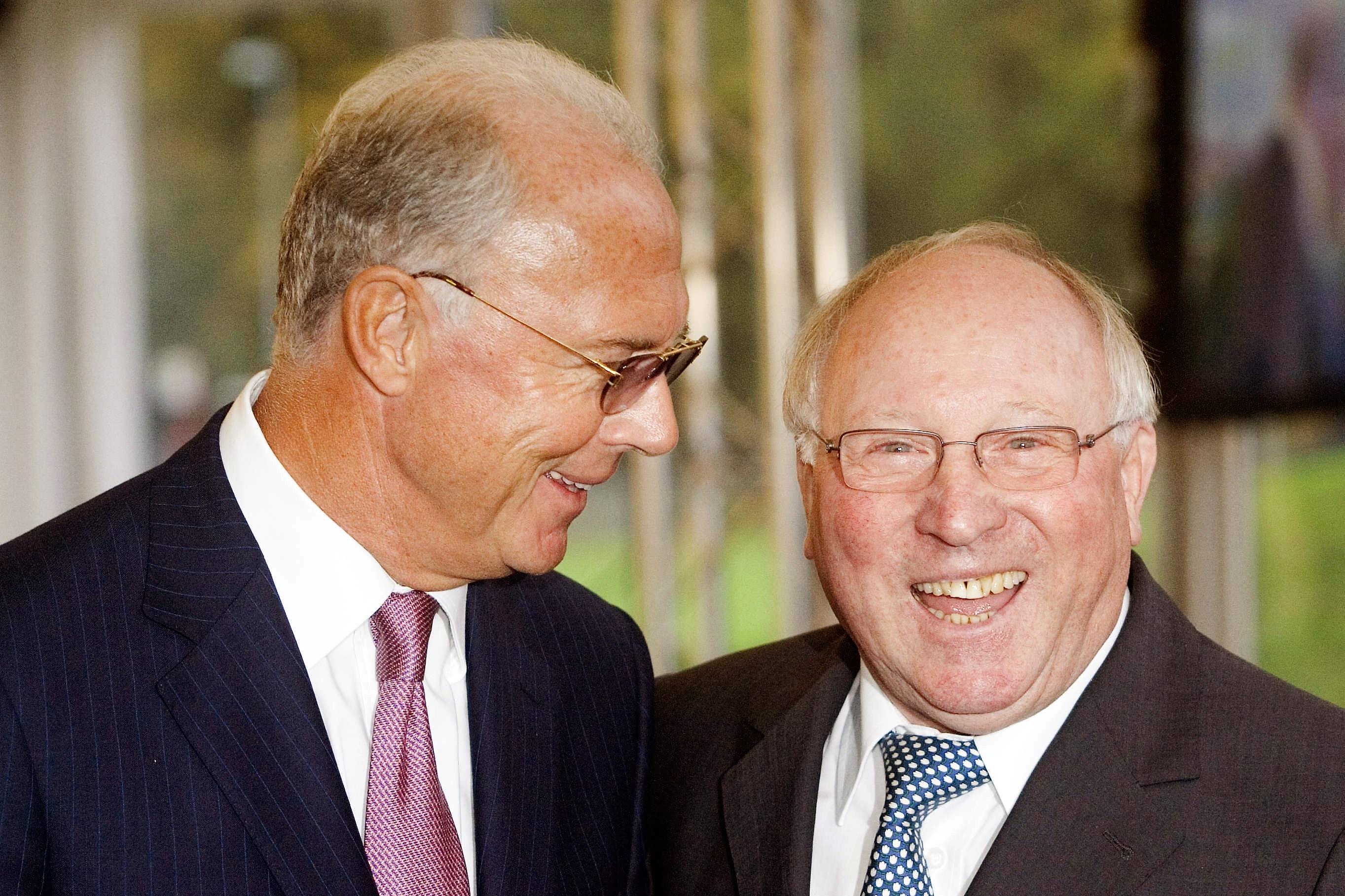 Trauriger Abschied! Franz Beckenbauer kann nicht mehr! Pierre Littbarski äußert sich zum Gesundheitszustand des Kaisers nach einem Besuch!