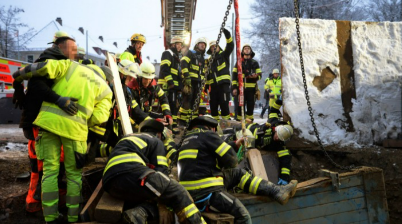 12 Tote, 60 Verletzte! Reisebus stürzt von Brücke und reist Passagiere in den Tod!