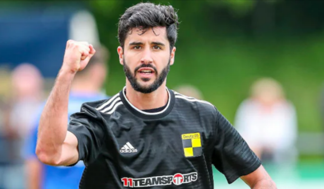 Trauer! Amateur-Fußball-Legende stirbt bei Autounfall! Auch Frau und Kind kamen ums Leben