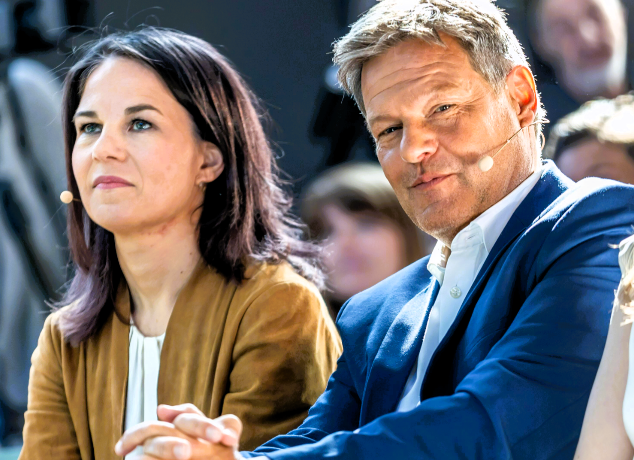 Grünen-Politikerin läuft zur CDU über! Nächster Paukenschlag im deutschen Polit-Beben!